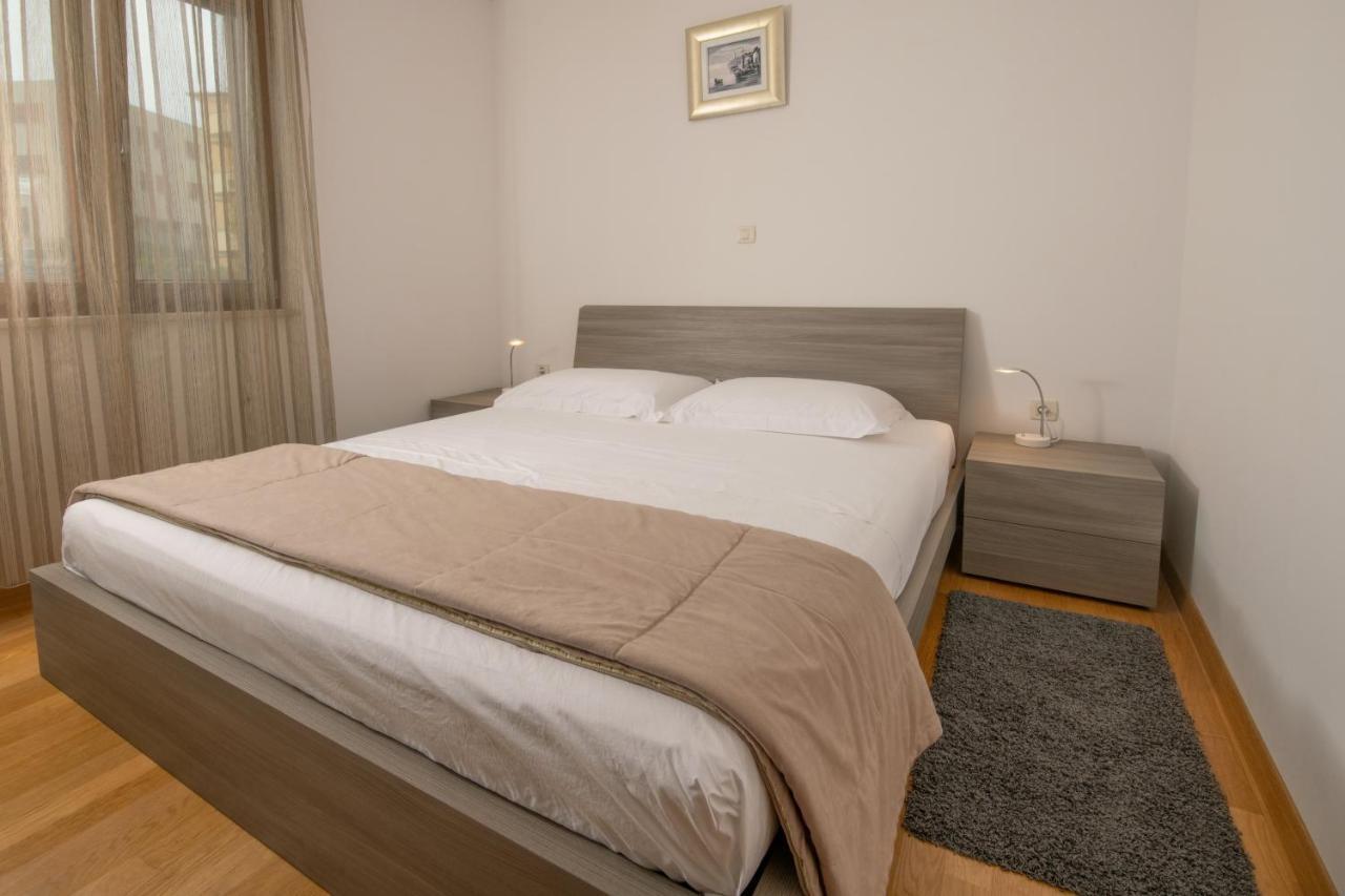 Apartments Oliva เปรมันตูรา ภายนอก รูปภาพ